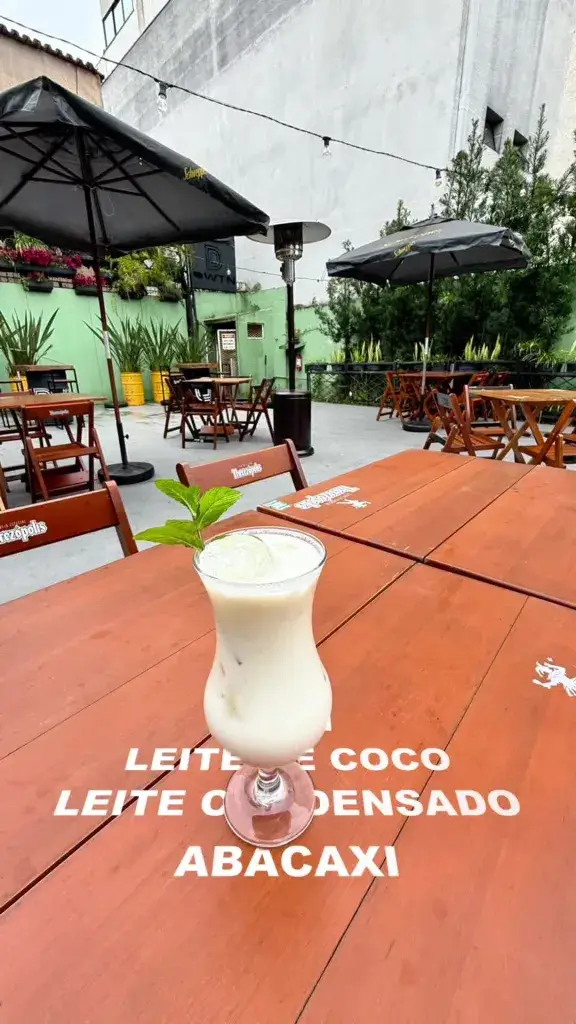 Reel do drink da casa