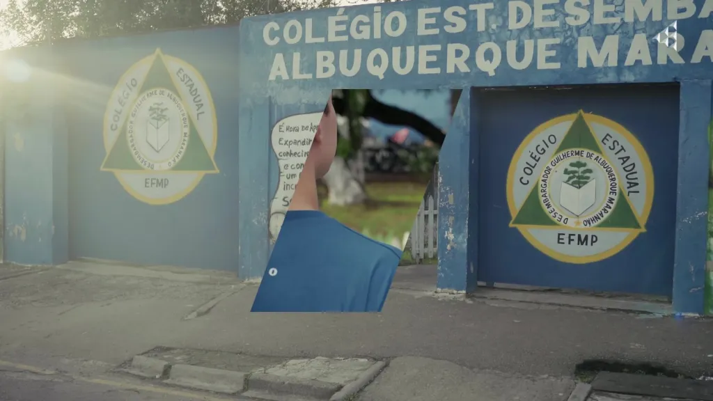 Fachada de colégio estadual onde aconteceu o programa